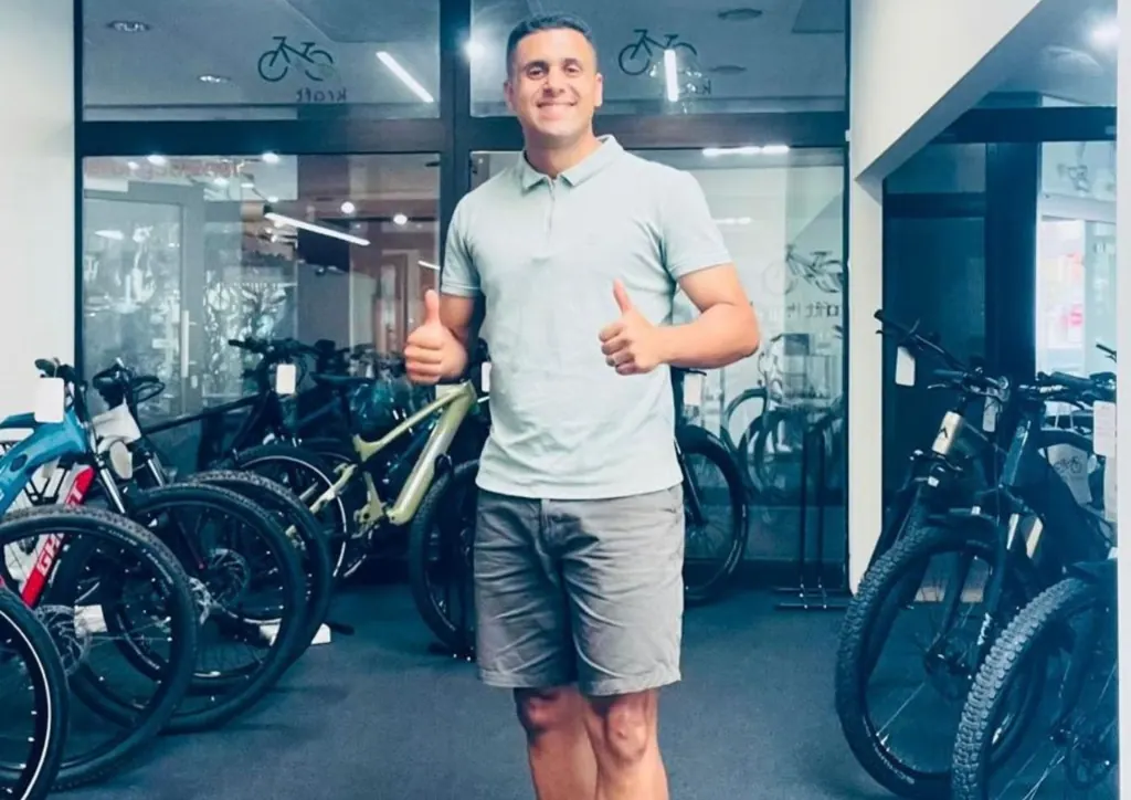 Omar, Inhaber von Kraft Bike in Plochingen